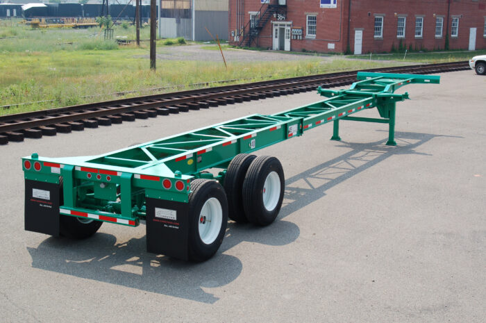 20'-40' City 72" Spread 2-Axle Chassis